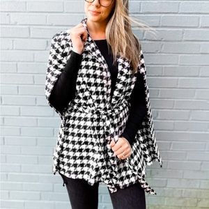 Houndstooth Capelet Jacket Blazer Fantastic Fawn Size Large *NWOT*